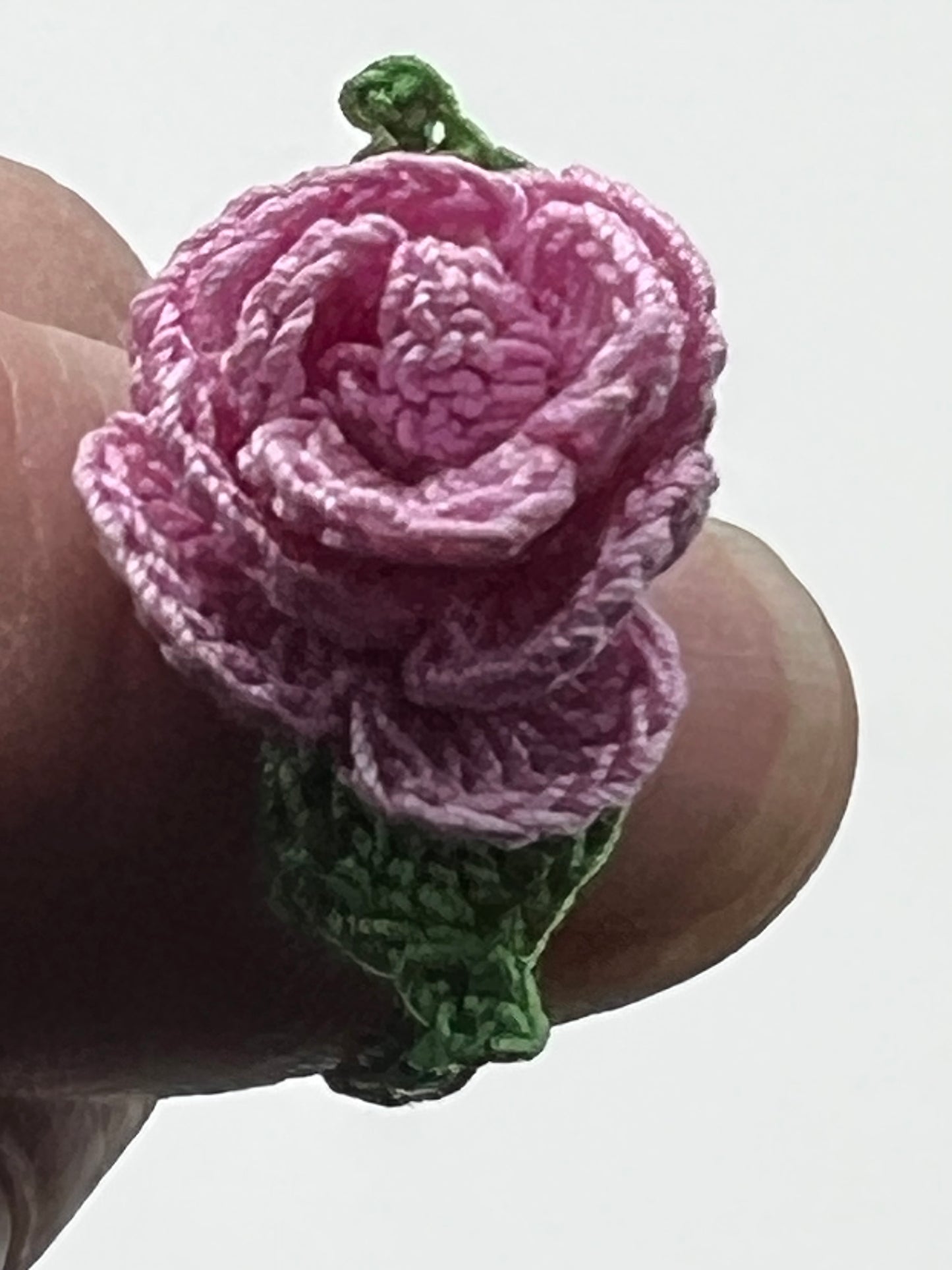 micro crochet rose ring
